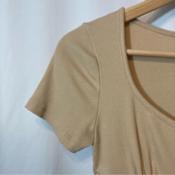 ❤️5/$25 SALE Ambiance Tan Light Brown Ribbed Lined Short Sleeve Scoop Crop Top - Picture 3 of 6